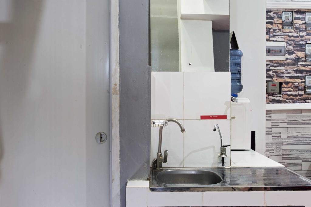Guest house Reddoorz Near Asemka