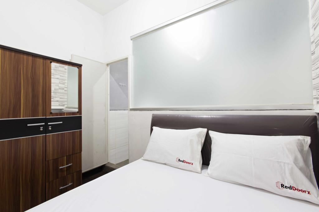 Guest house Reddoorz Near Asemka 2*